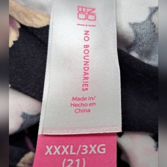 Pink Floral Tunic With A Criss Coss Neckline        Size XXL - Picture 7 of 10